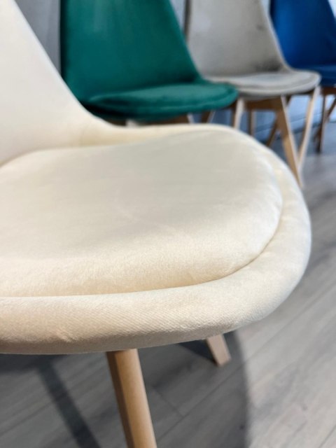 Krzesło skandynawskie MONZA GRANDE BEIGE VELVET Lugano