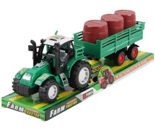 TRAKTOR Z PRZYCZEPĄ I BECZKAMI TRIFOX