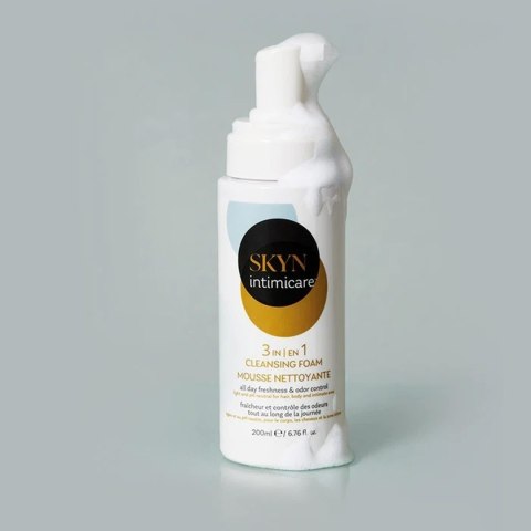 UNIMIL SKYN Intimicare 3in1 Cleansing Foam - pianka oczyszczająca dla mężczyzn 200ml SKYN UNIMIL SKYN Intimicare 3in1 Cleansing Foam - pianka oczyszczająca dla mężczyzn 200ml SKYN