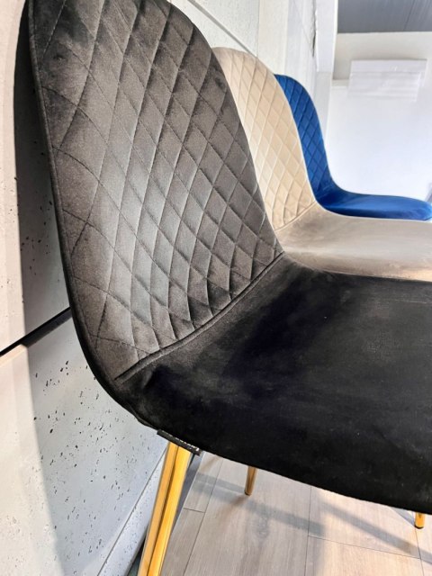 Krzesło tapicerowane CARO VELVET BLACK GOLD Lugano Krzesło tapicerowane CARO VELVET BLACK GOLD Lugano