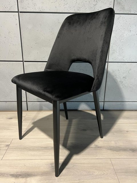 Krzesło tapicerowane GOTI BLACK VELVET Lugano