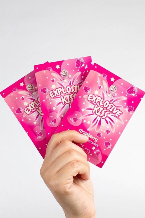 STRAWBERRY POPPING CANDIES Secret Play STRAWBERRY POPPING CANDIES Secret Play