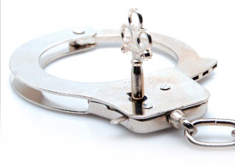 FFSLE Metal Handcuffs Silver Fetish Fantasy Series Limited Edition FFSLE Metal Handcuffs Silver Fetish Fantasy Series Limited Edition