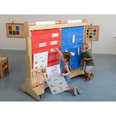 MASTERKIDZ Materiałowy Arkusz Do Wieszania Z Kieszonkami Na Fiszki I Obrazki Czerwony Masterkidz MASTERKIDZ Materiałowy Arkusz Do Wieszania Z Kieszonkami Na Fiszki I Obrazki Czerwony Masterkidz