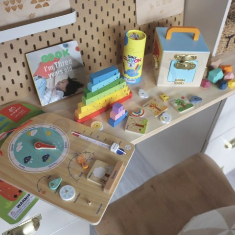 Tooky Toy Edukacyjne Pudełko Montessori Układanka Liczydło Tablica Pogody 6w1 od 3 Lat Tooky Toy Tooky Toy Edukacyjne Pudełko Montessori Układanka Liczydło Tablica Pogody 6w1 od 3 Lat Tooky Toy