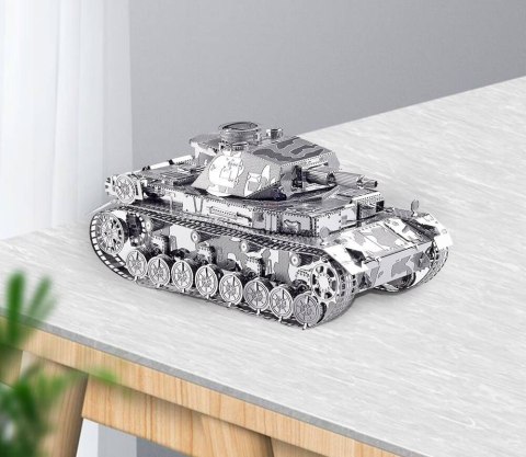Piececool Puzzle Metalowe Model 3D - Czołg IV Piececool Piececool Puzzle Metalowe Model 3D - Czołg IV Piececool