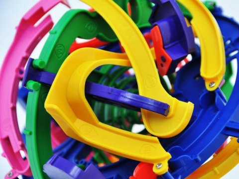 Inteligentna KULA LABIRYNT 3D - sprytna przeplatanka ChRLD Inteligentna KULA LABIRYNT 3D - sprytna przeplatanka ChRLD