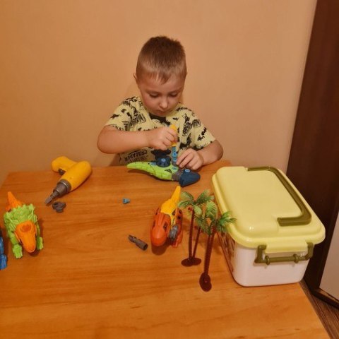 Zestaw konstrukcyjny - dinozaury 24723 Kruzzel Zestaw konstrukcyjny - dinozaury 24723 Kruzzel
