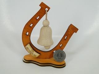 Podkówka z dzwonkiem drewnianym 11 x 10 cm | 7900 Podkówka z dzwonkiem drewnianym 11 x 10 cm | 7900