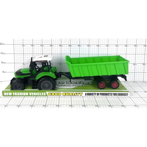 TRAKTOR Z PRZYCZEPĄ POD KLOSZEM TRAKTOR Z PRZYCZEPĄ POD KLOSZEM