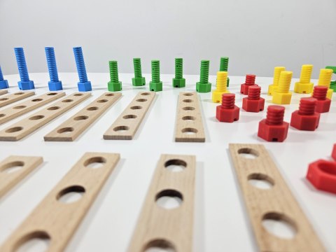 Zabawka konstrukcyjna Mały Konstruktor Junior CONSTRUCTOR JUNIOR 75 El. Zabawka konstrukcyjna Mały Konstruktor Junior CONSTRUCTOR JUNIOR 75 El.