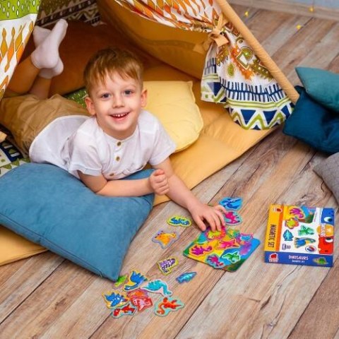 ZESTAW MAGNETYCZNY DINOZAURY Z TABLICĄ MAGNESY UKŁADANKA ROTER KAFER ROTER KAFER ZESTAW MAGNETYCZNY DINOZAURY Z TABLICĄ MAGNESY UKŁADANKA ROTER KAFER ROTER KAFER