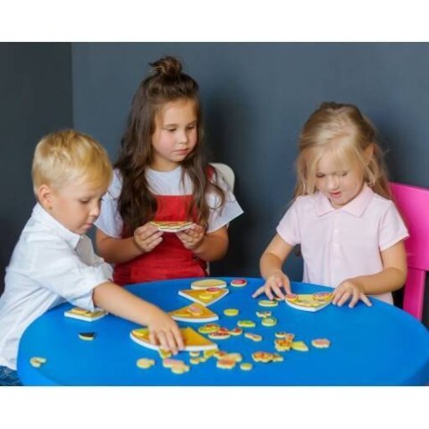 GRA MAGNETYCZNA PIZZA ZESTAW TWORZENIE PIZZY ZABAWA DLA CAŁEJ RODZINY ROTER KAFER GRA MAGNETYCZNA PIZZA ZESTAW TWORZENIE PIZZY ZABAWA DLA CAŁEJ RODZINY ROTER KAFER