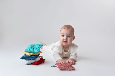 EMOCJE WORECZKI SENSORYCZNE ZESTAW 6 SZTUK KOLOROWE WORECZKI Z MINKAMI HENCZ TOYS (MOM'S CARE)