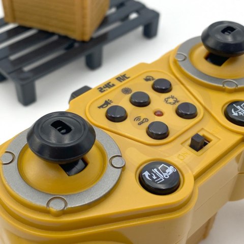 WOOPIE Zdalnie Sterowany Wózek Widłowy 2w1 Dźwig RC - Skala 1:24 Woopie